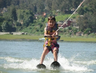 Everyone can ski 